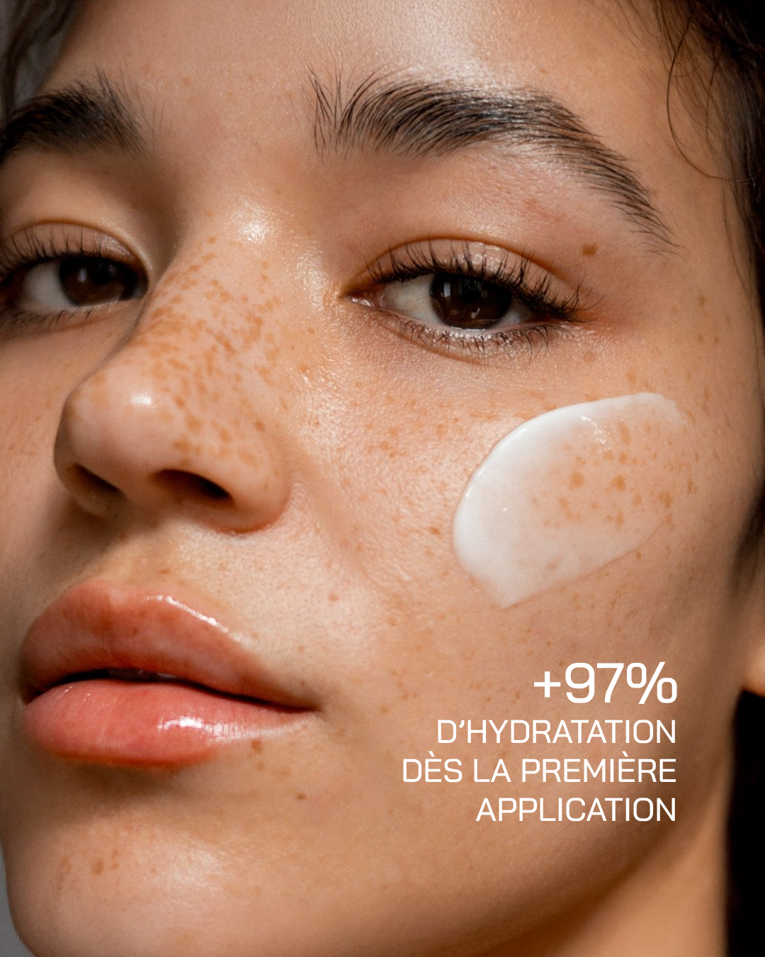 Protection Solaire Effet Sérum SPF 50 - Touché Skincare Lab